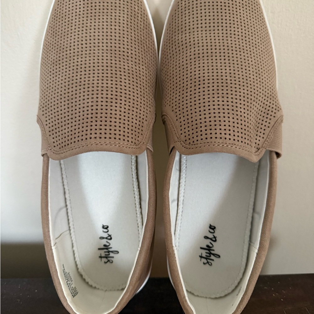 Style & Co. Brown Flats with Breathable Design